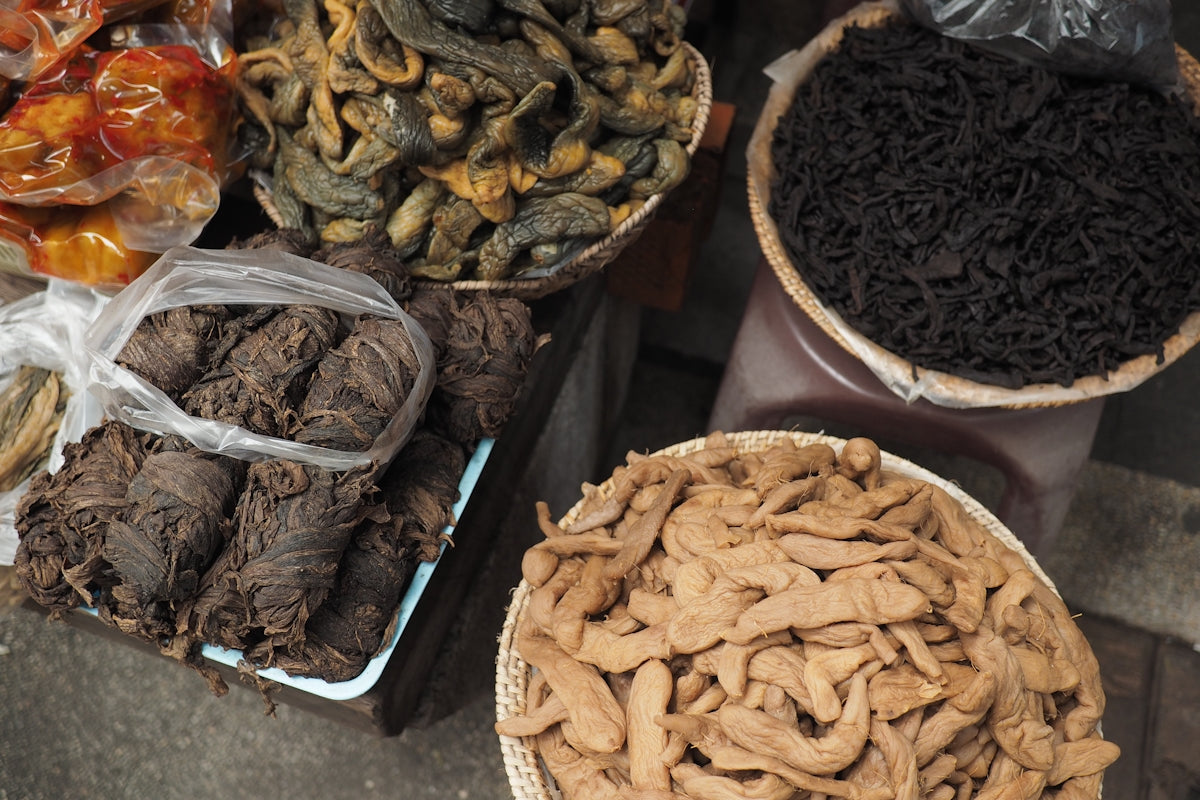pile of dried spices at the market